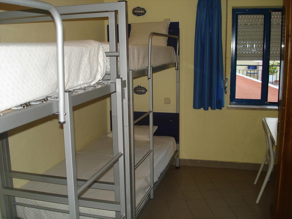 Hi Lagos - Pousada De Juventude Room photo